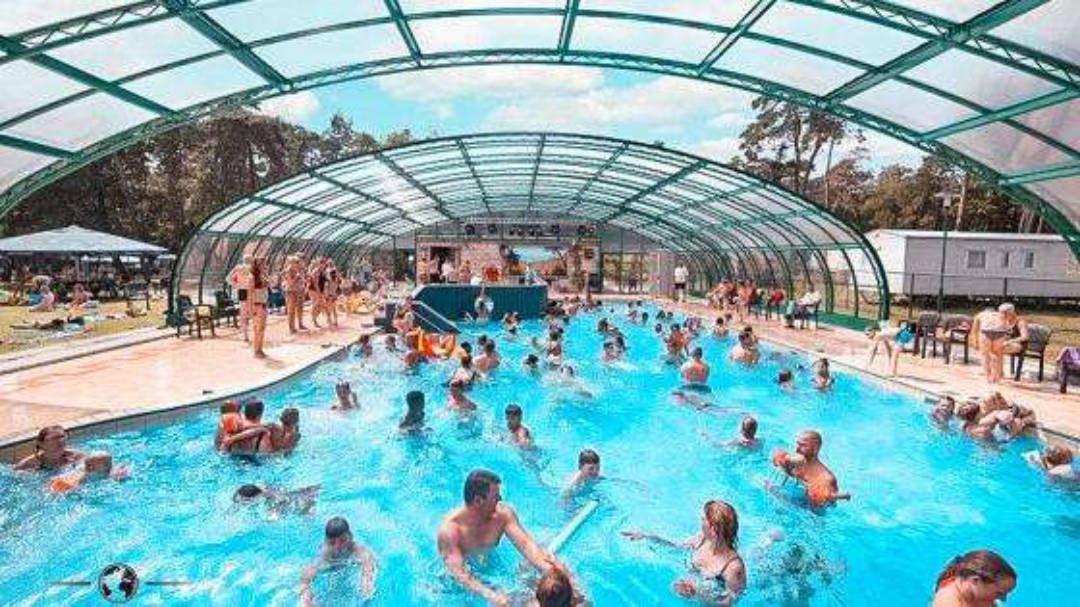 Arnhem Pool