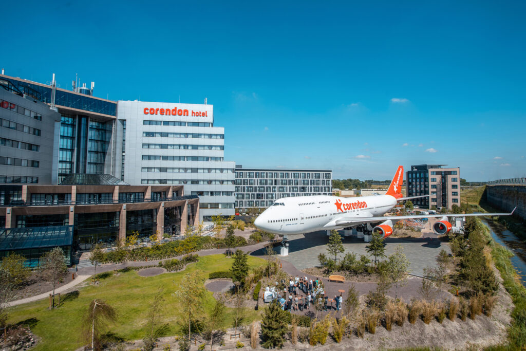 Corendon-Amsterdam-Schiphol-Airport15-scaled (1)