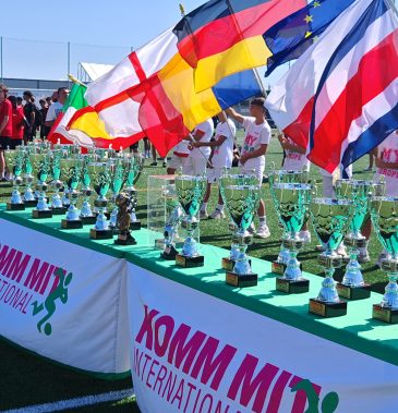 spain_trophy_photo